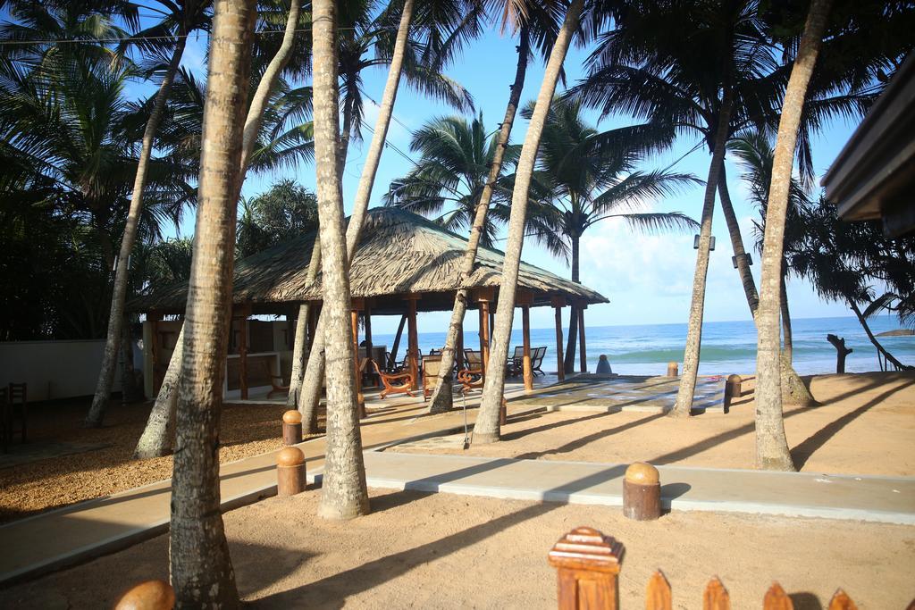 Thejan Beach Cabanas Бентота Экстерьер фото