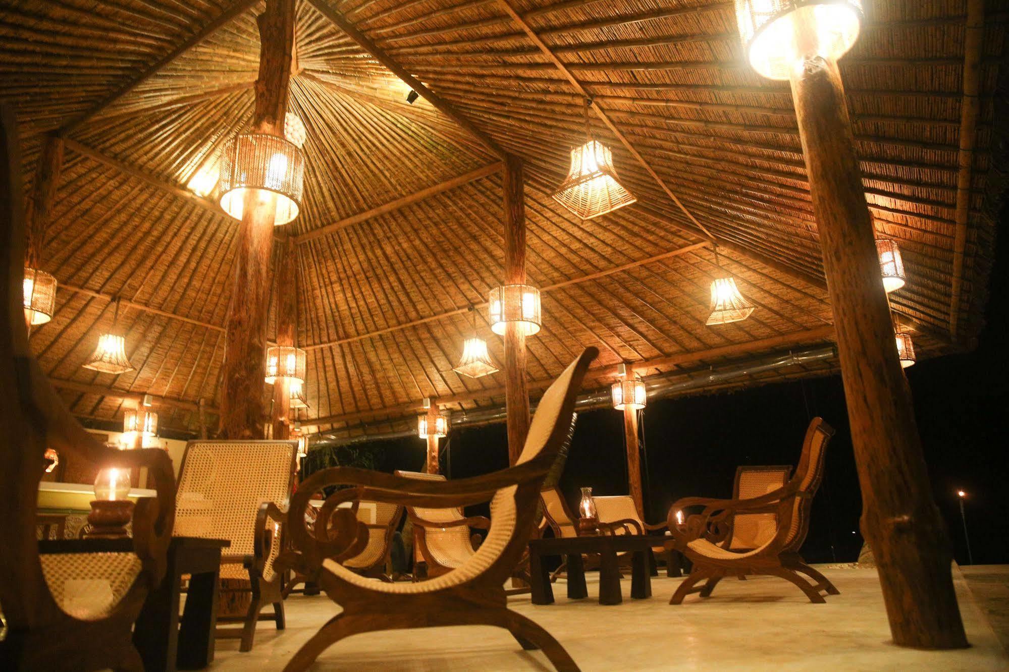 Thejan Beach Cabanas Бентота Экстерьер фото